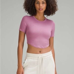 Lululemon Hold Tight Cropped T-Shirt
Velvet Dust